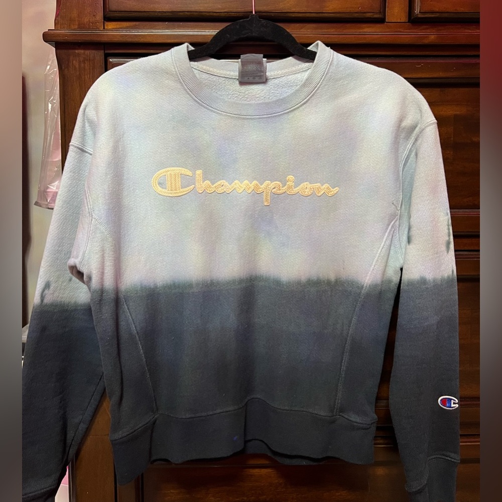 Champion crew neck